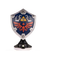 The Legend of Zelda Breath f the Wild Collector Edition Hylian Shield statue 29cm