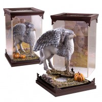 NOBLE COLLECTION - Harry Potter Statuette Magical Creatures Buckbeak 19 cm